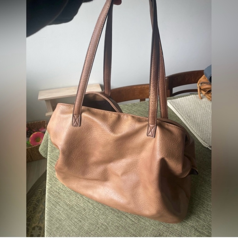 Free People Sid Slouchy Vegan Purse - Picture 5 of 5